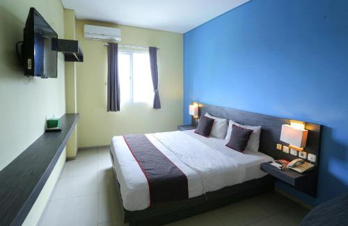 East Jakarta Hotel | Super OYO Townhouse OAK Hotel Fiducia Pondok Gede
