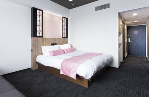 Hyakunincho Hotel | Super Queen in Apart-hotel in charming Shinjuku City