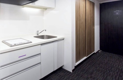 Hyakunincho Hotel | Super Studio Twin 1-bedroom in Apart-hotel in charming Shinjuku City