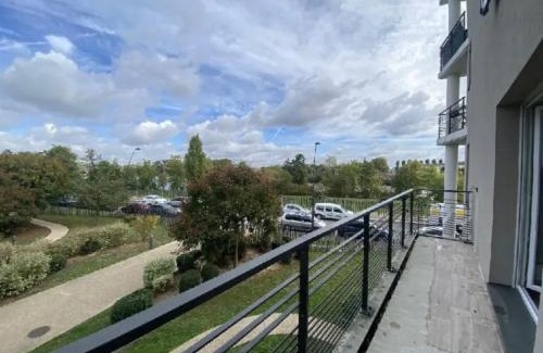 Villeneuve-le-Roi Apartment | Super T2 meublé en bord de seine