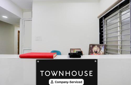 Indore Hotel | Super Townhouse DAVV University Indore Formerly Indrapuri