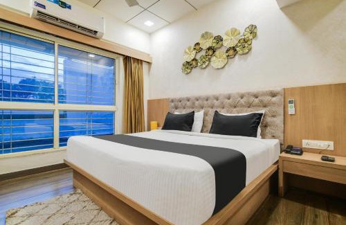 Indore Hotel | Super Townhouse Oak PTC Indore Junction