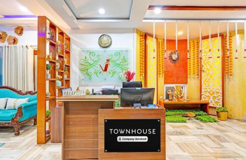 Visakhapatnam Hotel | Super Townhouse Seethammadhara Junction Formerly Vijaya Residency