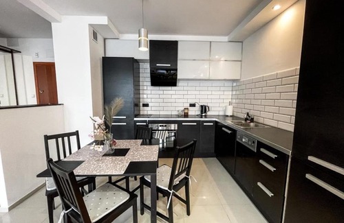 Sielce Apartment | SuperApart Bobrowiecka 3