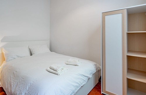 Notre-Dame du Mont Apartment | Superb 100m2 apartment 5 minutes from the Old Port