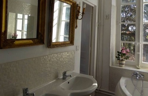 Draguignan Other | Superb 18th century farmhouse with swimming pool in the heart of a wine estate