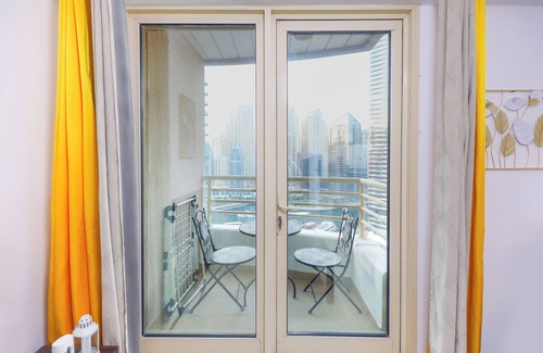 Jebel Ali Apartment | SUPERB 1BED MARINA VIEW. JBR BEACH. POOL. FREE PARKING.