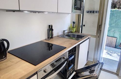 Cannes Apartment | Superb 3-room RDJ just a stone's throw from the beaches 295L
