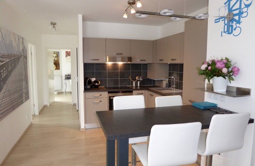 Bastide Apartment | Superb 75m2 apartment, 40m2 terrace facing south, 2 bedrooms. Near downtown