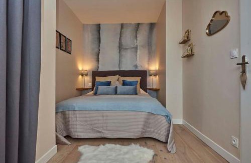 Quartier des Eaux-Claires Apartment | Superb air-conditioned T2 - balcony - virtual tour