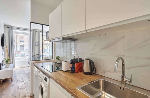 Strasbourg -Saint-Denis Apartment | Superb Apartment 2 bedrooms Center of Paris