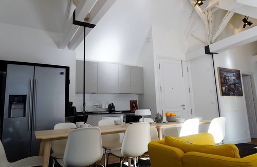 Bagneres-de-Luchon Apartment | Superb apt for 9 people /4 real bedrooms 2 bathrooms /HEATED POOL
