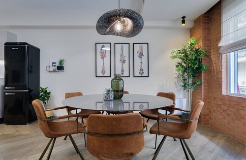 Plaka Villa | Superb Athens Apartment | 3 Bedrooms | Apartment Kylie | Acropolis