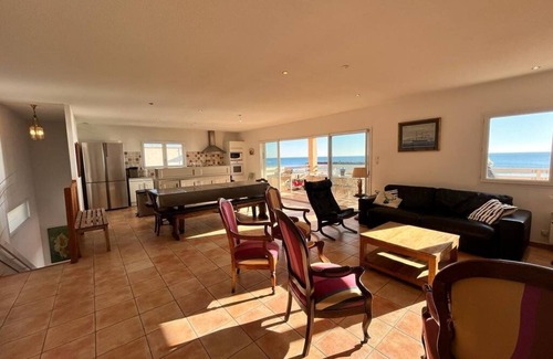 Valras-Plage House | Superb beachfront villa with parking spaces