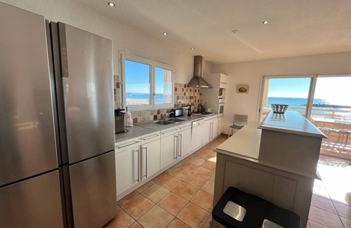 Valras-Plage House | Superb beachfront villa with parking spaces
