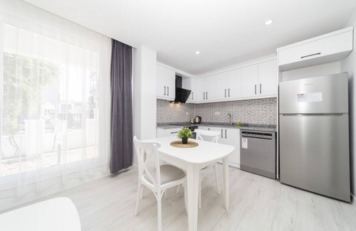 Eski Lara Apartment | Superb Flat Close to Duden Waterfall in Muratpasa