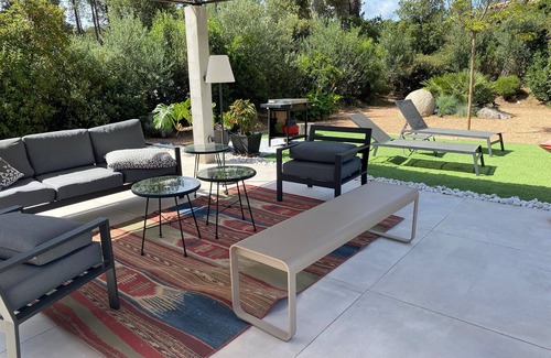 Lecci House | Superb single-storey villa with trendy decorPROMO SPECIALE JUNE 10% OFF