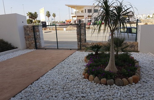 Lo Rufete Apartment | Superb spacious luxury apartment with large terrace and view of beautiful garden