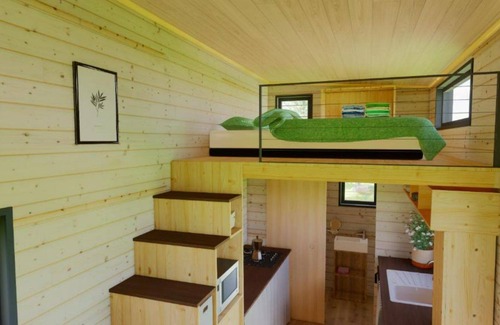 Montoy-Flanville Cabin | Superb Tiny House with Jacuzzi the Quietude