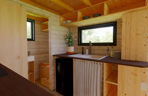 Montoy-Flanville Cabin | Superb Tiny House with Jacuzzi the Quietude