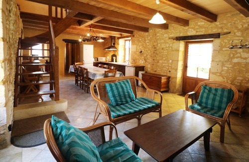Castels House | SUPERB TRADITIONAL STONE PROPERTY WITH COVERED POOL NEAR BY SARLAT