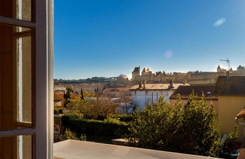Carcassonne Apartment | Superb views of the Medieval City