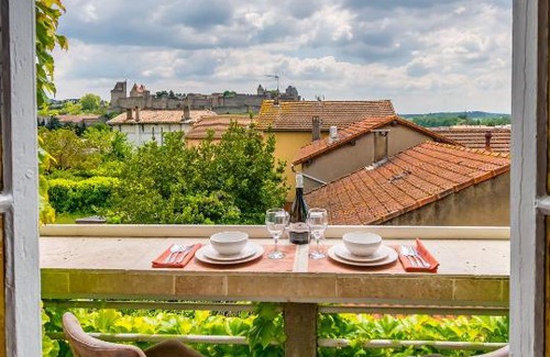 Carcassonne Apartment | Superb views of the Medieval City