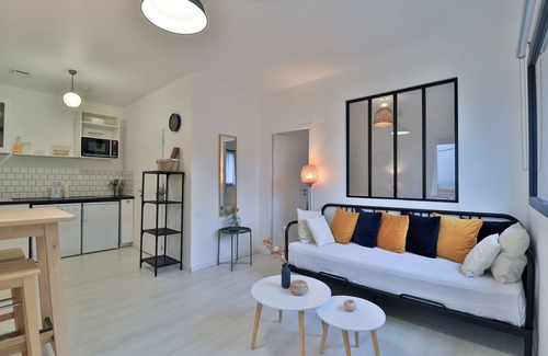 La Cadiere-d'Azur House | Superb villa with sea and hill views, sleeps 16