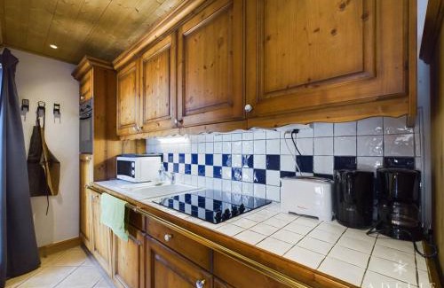 La Rosiere Apartment | Superbe 4 pièces à Montvalezan avec terrasse SE, proche pistes et commerces, parking inclus - FR-1-398-534