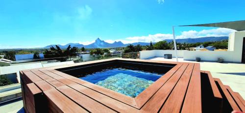 Tamarin Apartment | Superbe appartement avec vue mer et montagnes.