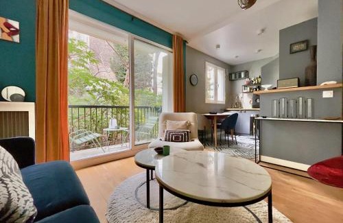 Quartier des Grandes-Carrieres Apartment | Superbe Appartement côté Jardin