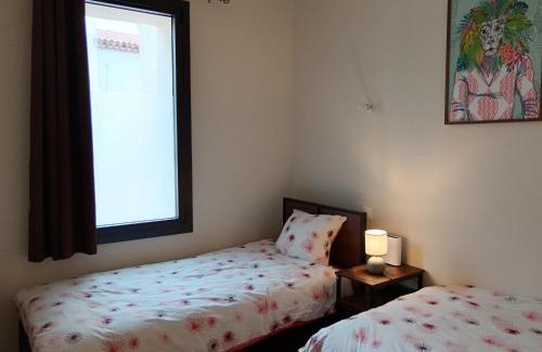 Martigues House | SUPERBE les pieds dans l eau