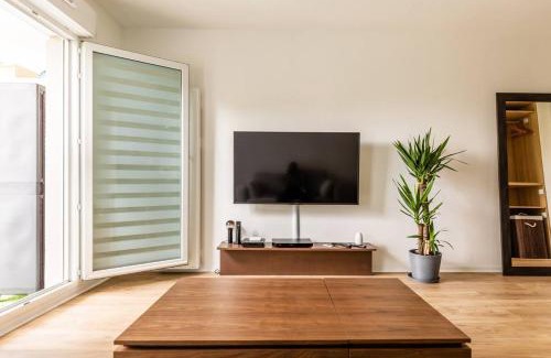 Saint-Denis Apartment | Superbe Studio à 2 Stations de Paris Centre 15min à pied du Stade de France