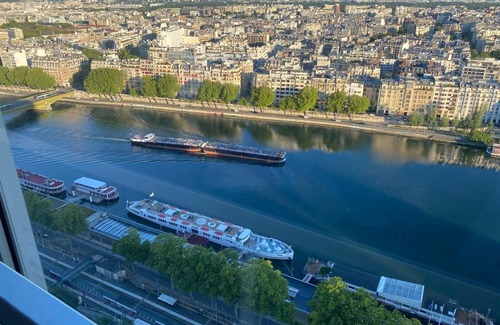 Quartier de Javel Apartment | Superbe VUE Seine ET Statue DE LA Liberte-appartement Standing