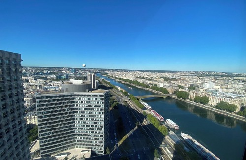 Quartier de Javel Apartment | Superbe VUE Seine ET Statue DE LA Liberte-appartement Standing