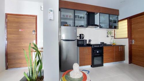 Serrekunda Apartment | Superbly Modern and Airy Two Bedroom Seaside Apartment with Balcony