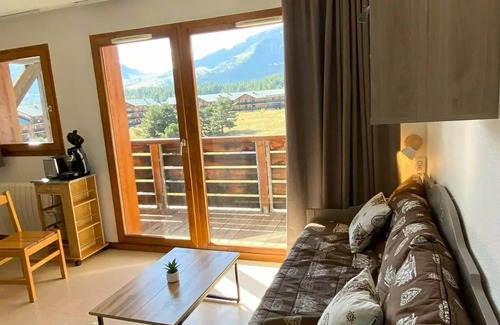 Saint-Etienne-en-Devoluy Apartment | Superd Dauphinelle Chalets - APARTMENT 10 PERSONS EXPO SOUTH BALCONY