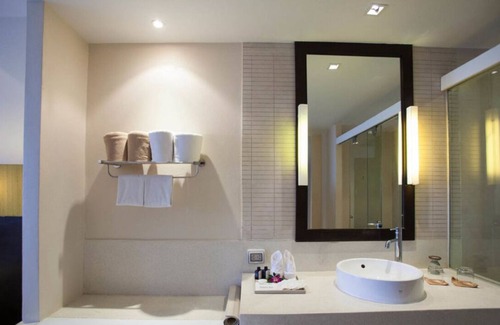 Khao Lak Resort | Superior - Beach, WiFi,Spa & Kid Play Zone - Upto 3 Adults| SDB#13