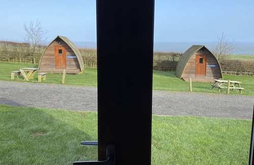 Berwick-upon-Tweed Cabin | Superior deluxe accessible cabin