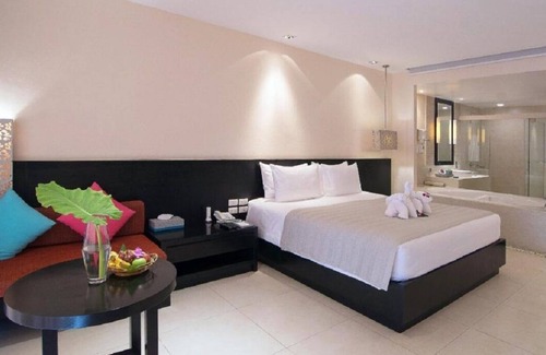 Khao Lak Resort | Superior - Free WiFi | Private Balcony - Upto 3 Adults| SDU#12