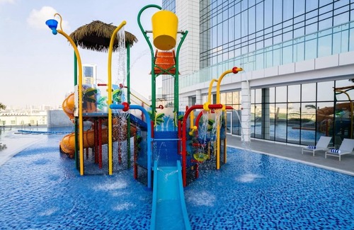 Jumeirah Village Triangle Apartment | Superior Room In Jvt Near Table Tennis Academy