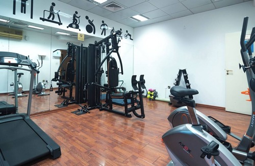 Al Muraqqabat Apartment | Superior Room Near Go Fresh Supermarket by E R