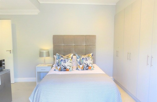 Sunset Beach Apartment | SUPERIOR STUDIO - OCEAN BREEZE SUNSET BEACH