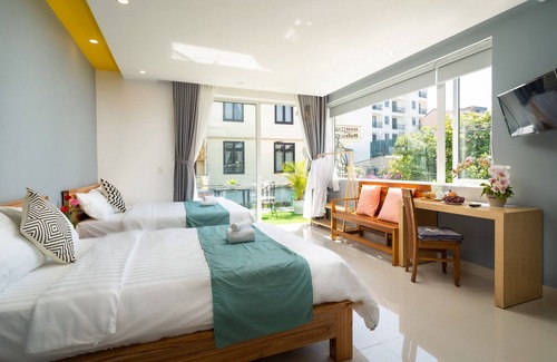 Cam Pho Villa | Superior studio with balcony - Đào tiên homestay