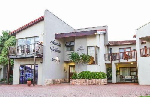 Jeffreys Bay House | Supertubes Guesthouse