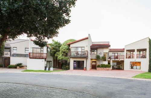 Jeffreys Bay House | Supertubes Guesthouse