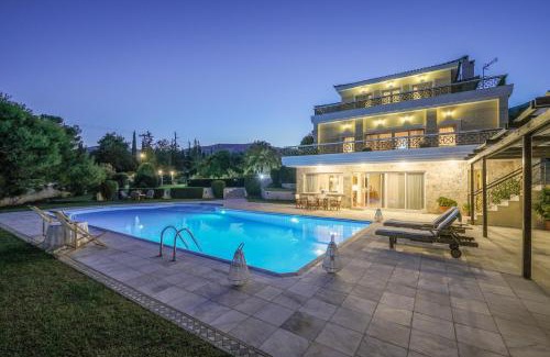 Kropia Villa | Supreme and Classy Pool Residence