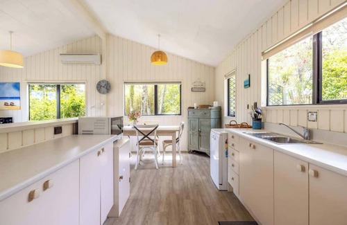 Onetangi House | Sur la Mer Onetangi - Our Island
