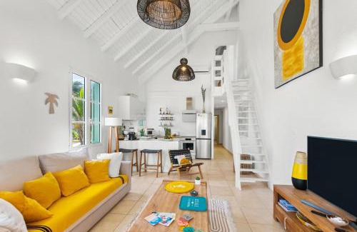 Orient Bay Apartment | Sur la plage de la Baie Orientale - Bel appartement VUE MER 6à7p