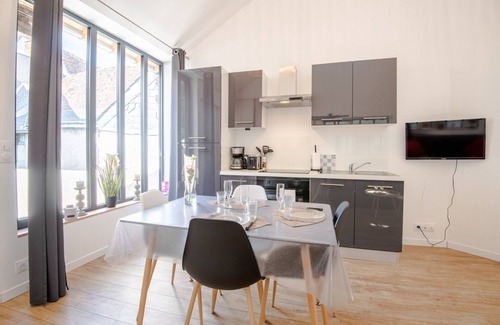 Amboise Apartment | Sur la route du Château d’Amboise